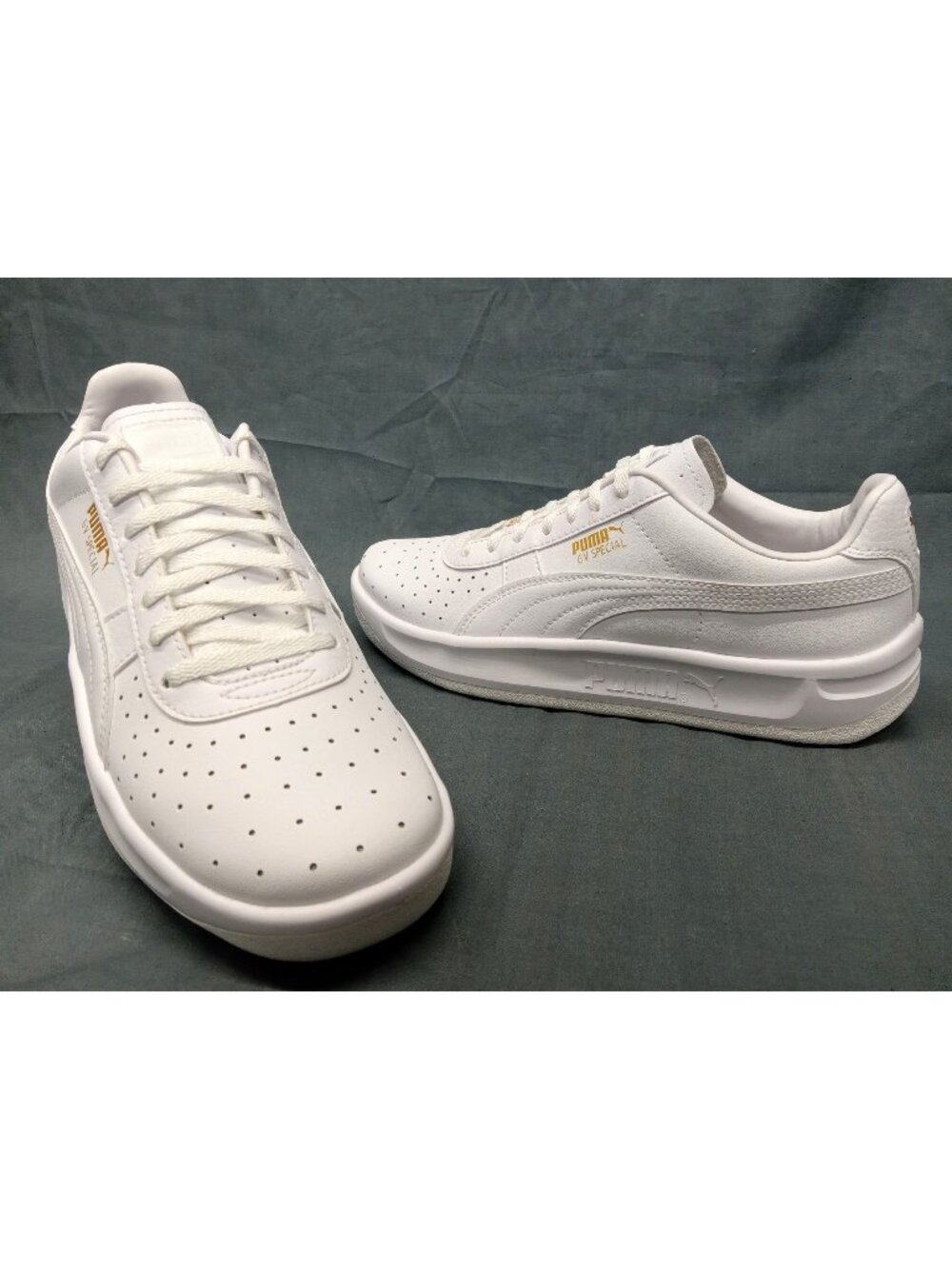 Puma GV Special Jr (GS) Sneaker Leather White Team Gold Boys Size 4.5 NEW NO BOX